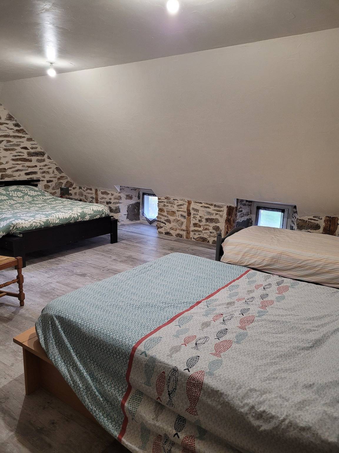 Ferienhaus 'Maison À La Campagne 4 À 9 Personne' mit privatem Garten & Klimaanlage in Alleuze, Region Saint-Flour