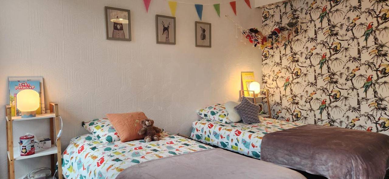 Appartement entier, Two-Bedroom Apartment in Pont-Audemer, Région de Bernay