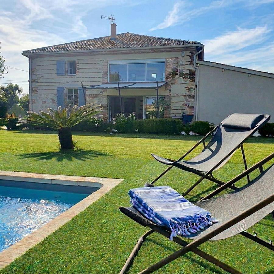 One-Bedroom Apartment (2 Adults) in Saint-Nicolas-de-la-Grave, Tarn-et-Garonne