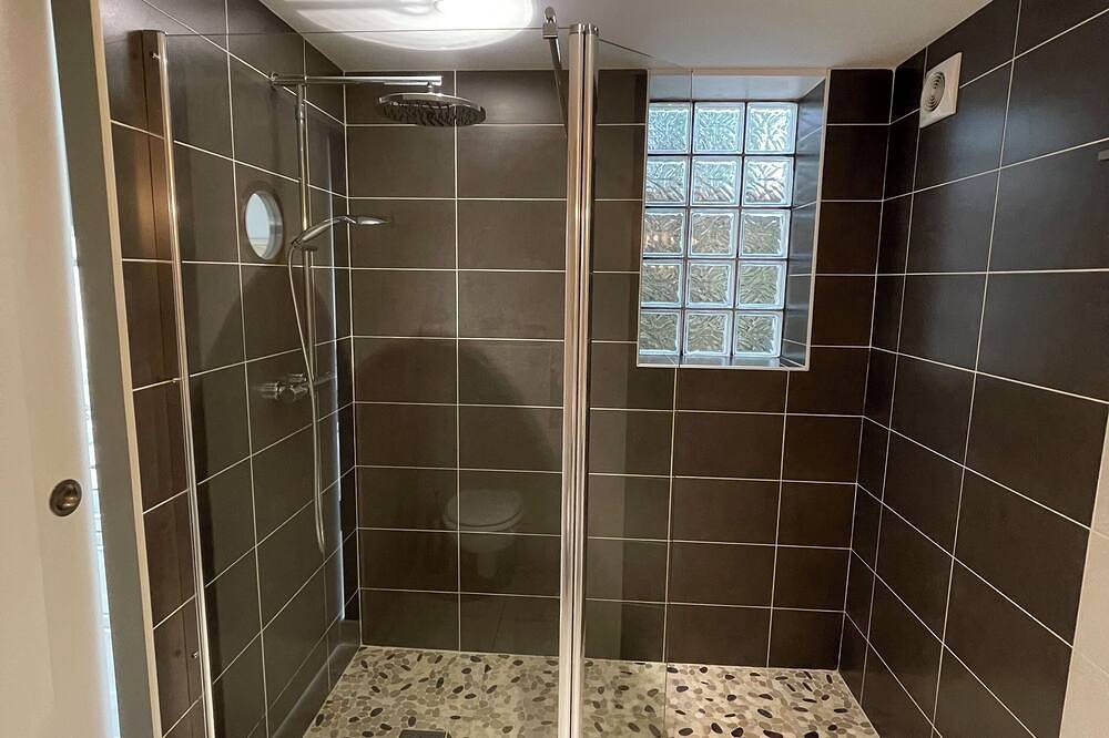Ganze Wohnung, Die Albizia Studio für 2 Erwachsene und 1 Kind in Eymet, Périgord Pourpre