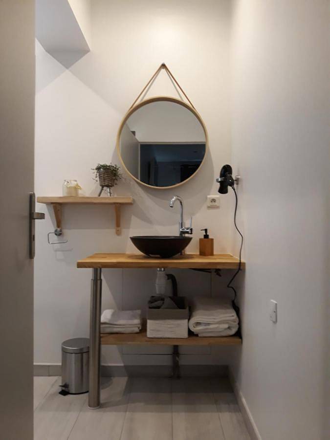 Gîte pour 2 personnes, avec vue et jardin à Pey - 4