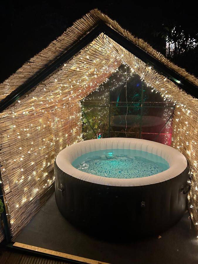 Gîte pour 2 personnes, avec jardin et jacuzzi à Plymouth - 2