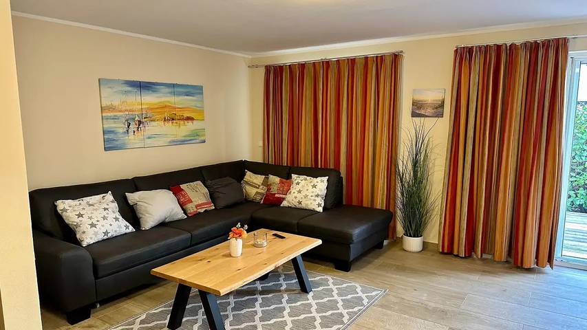 Ferienhaus für 5 Personen, mit Terrasse und Sauna in Glowe - 3