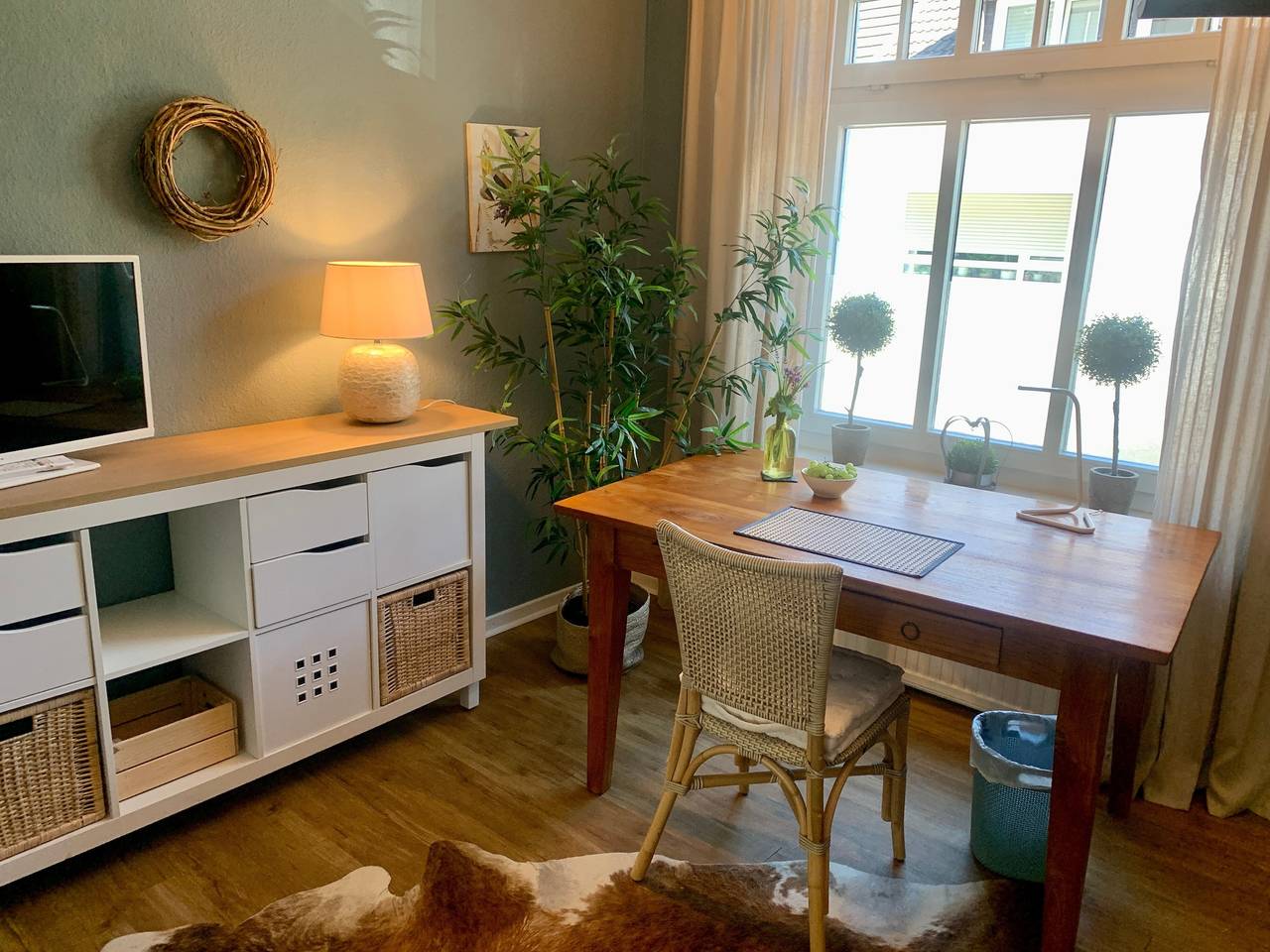 Ganze Wohnung, Apartment „Individuelle Terrassenwohnung“ mit gemeinsamer Terrasse und Wlan in Baldeneysee, Essen
