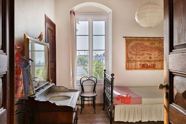 Location de vacances pour 8 personnes, avec jardin ainsi que balcon et jacuzzi, animaux acceptés dans Apollonia - 3