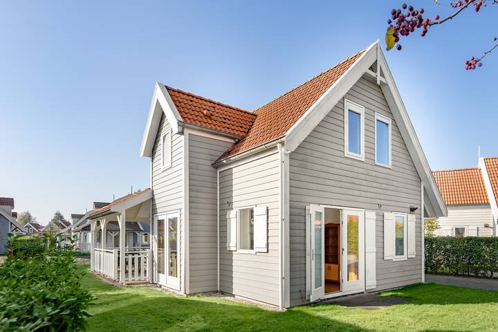 Ferienhaus für 6 Personen, mit Balkon/Terrasse und Terrasse in Bruinisse