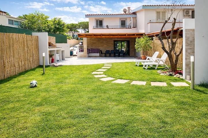Ferienhaus für 4 Personen, mit Garten