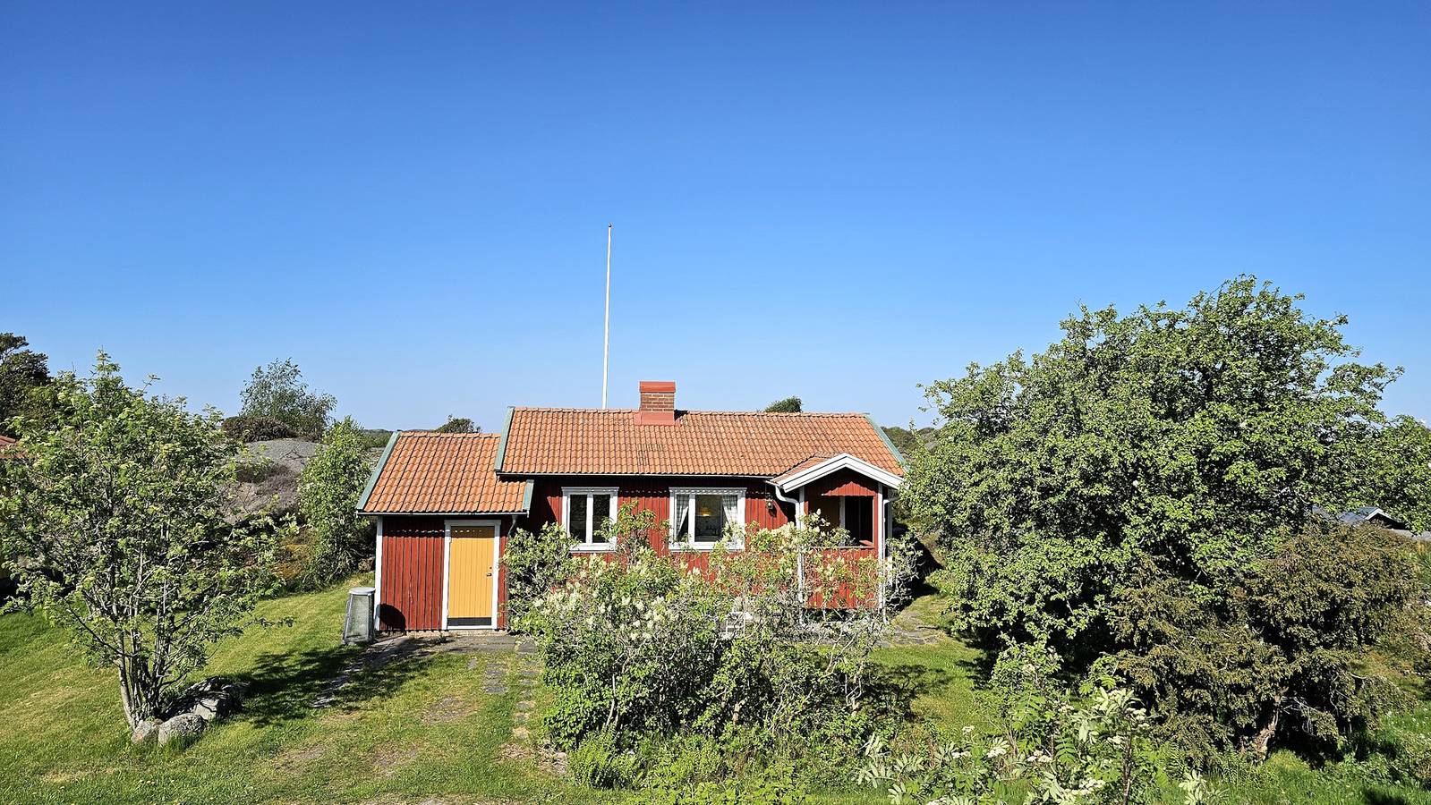Se09132 in Hälleviksstrand, Orust