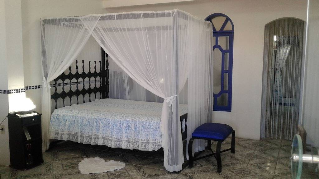 Ganze Wohnung, Schöne Wohnung im Kolonialstil im Zentrum von Porto Seguro, Brasilien mit Meerblick in Porto Seguro, Costa do Descobrimento