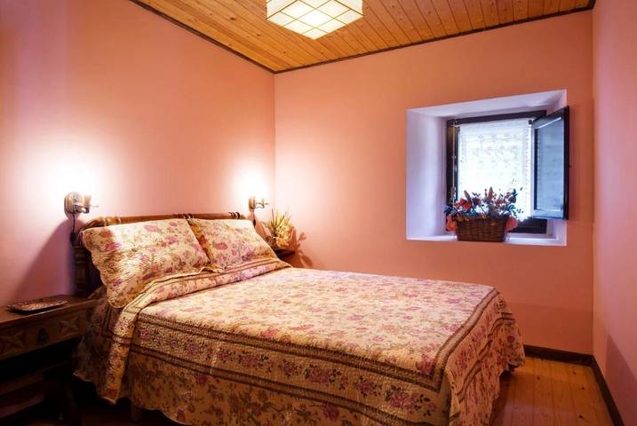 Casa rural para 6 personas, con Balcón y Vistas en La Jacetania - 3
