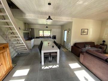 Gîte pour 5 personnes, avec jardin ainsi que terrasse et vue, animaux acceptés dans Tertry