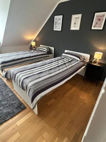 Ferienwohnung für 6 Personen, mit Ausblick in Offenbach