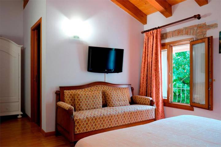 Location de vacances pour 2 personnes, avec vue et jardin à Longare - 4