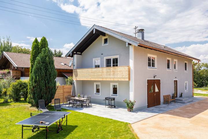 Ferienwohnung für 6 Personen, mit Garten in Waging am See