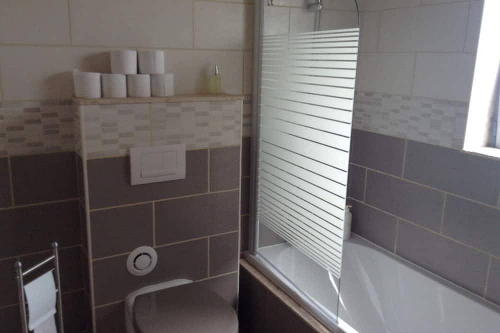 2 komfortable Unterkünfte in einer luxuriösen Residenz in Saint-Hippolyte-de-Montaigu, Nimes und Umgebung