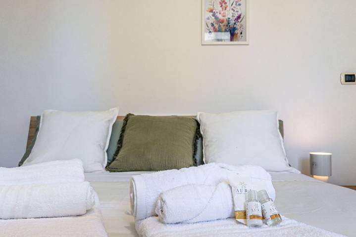 Appartamento intero, [Center Refuge] Free Parking • Garden • Cruises in Savona (Città), Savona