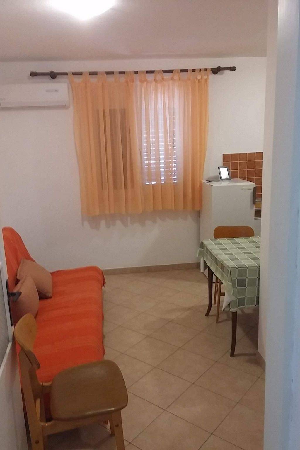 Ganze Wohnung, Katarina mit Garten und Grill in Novi Vinodolski, Primorje-Gorski Kotar