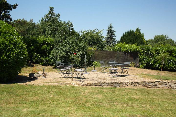 Chambre d’hôte pour 2 personnes, avec Terrasse et Jardin dans l' Isère - 2