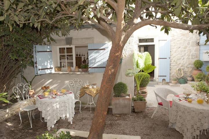Chambre d’hôte pour 2 personnes, avec vue et jardin