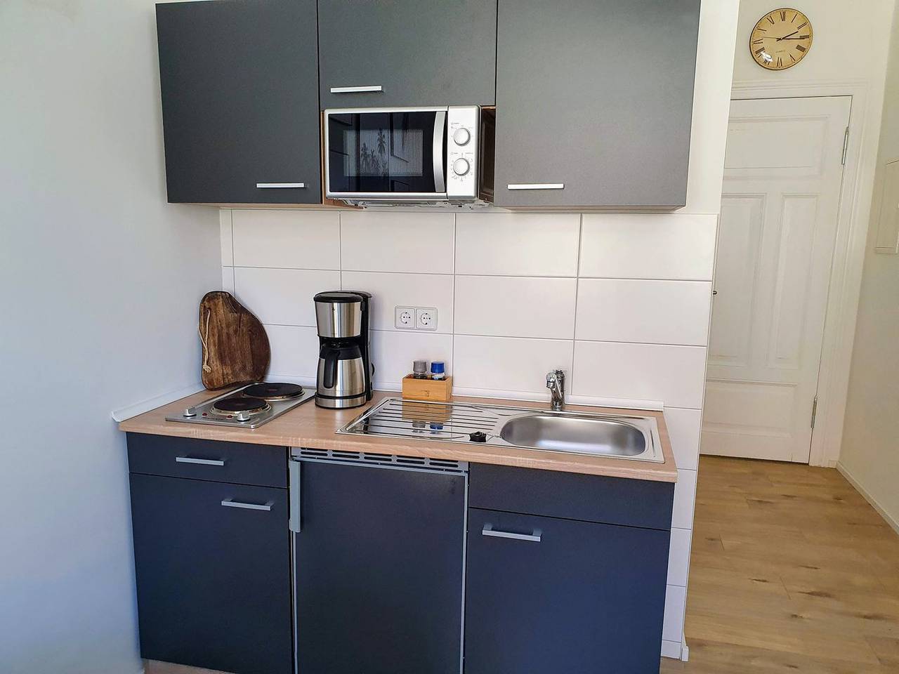 Ganze Wohnung, Willkommen im Hogulu - Haus 1, Appartement 10 in Brandenburg an der Havel! in Brandenburg an der Havel