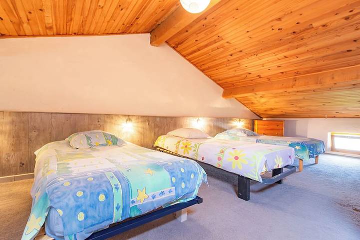 Location de vacances pour 12 personnes, avec jardin et piscine à Laurac - 4