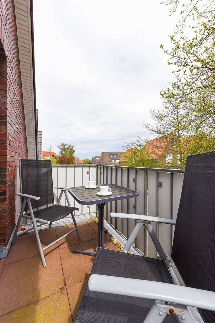 Ferienwohnung für 2 Personen, mit Balkon und Balkon/Terrasse in Bensersiel - 2