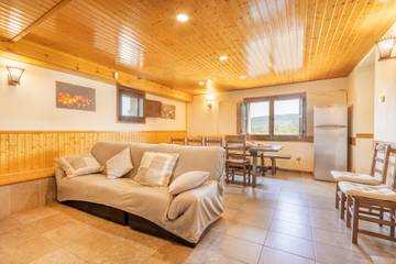 Apartamento para 15 Personas en Santa María de Marlés, Comarcas centrales, Foto 3
