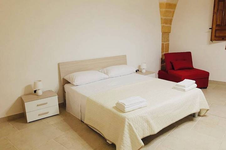 72020 Tuturano Guest House in Brindisi, Salento