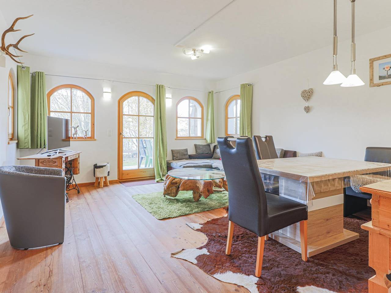 Geheel appartement, Knus appartement met tuin op rustige locatie in Hopfgarten im Brixental, Kaisergebirge