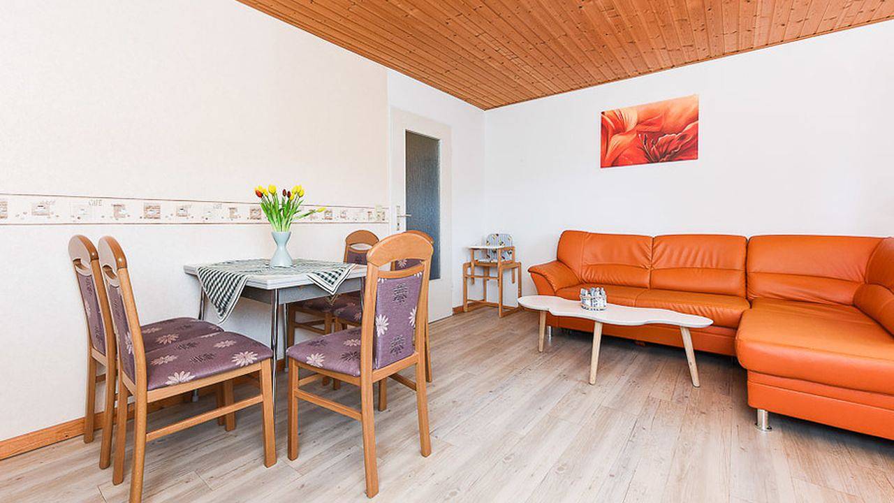Ganze Ferienwohnung, Ferienwohnung für 4 Personen (50 m²) in Esens in Bensersiel, Esens