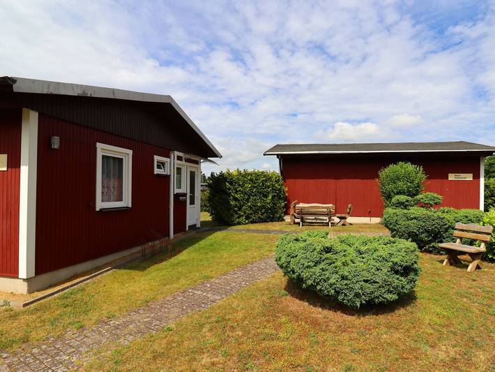 Bungalow für 4 Personen, mit Terrasse und Garten in Koserow - 3