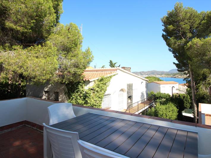 Casa rural para 8 personas, con Terraza y Jardín en Alt Empordà - 2
