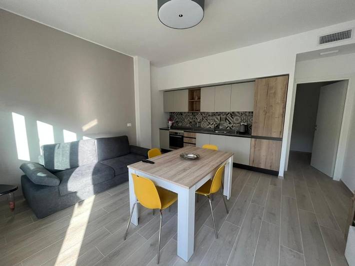Gîte pour 5 personnes, avec Terrasse ainsi que Jardin et Vue à Cupra Marittima - 4