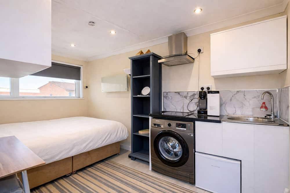 Ganze Wohnung, Modern compact Studio Apt near City Centre in Colchester, Essex