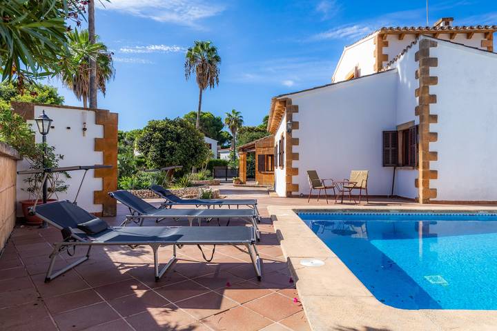 Villa "Es Morro de Sa Carabassa" mit Wlan, Garten, Terrassen & Pool in Porto Cristo, Manacor