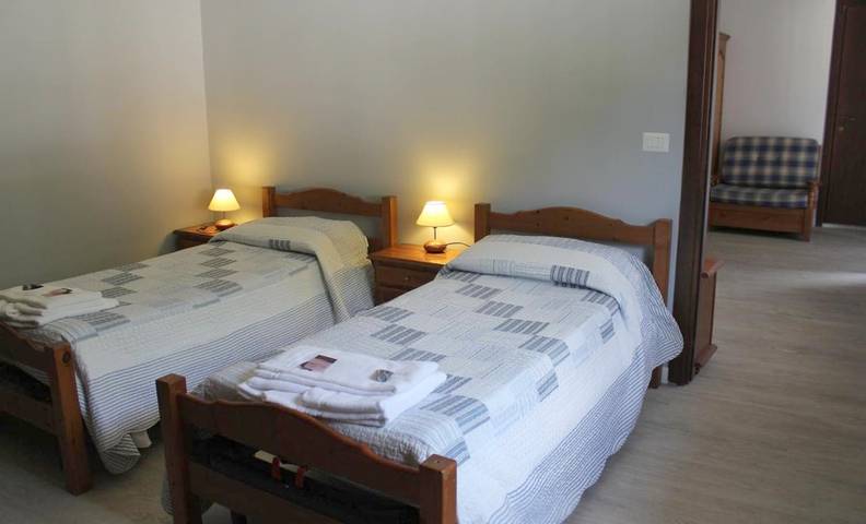 Maison de campagne pour 3 personnes, avec vue et jardin, adapté aux familles à Demonte - 4