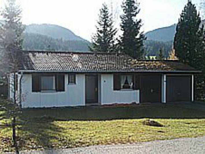 Ferienhaus für 4 Personen, mit Pool und Garten sowie Terrasse, kinderfreundlich im Allgäu