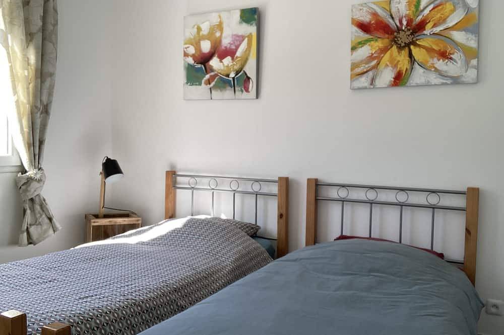 Villa Dans Les Cévennes avec Spa privatif,  proche des thermes in Allègre-les-Fumades, Région d'Alès