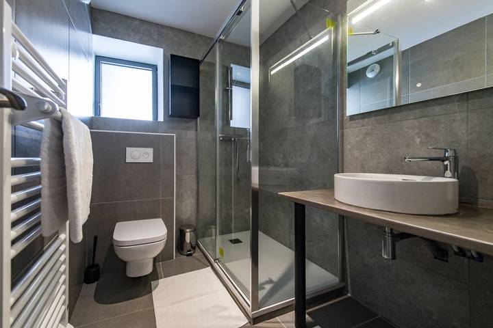 Gîte pour 6 personnes, avec balcon dans Office De Tourisme Des Albiez - 3