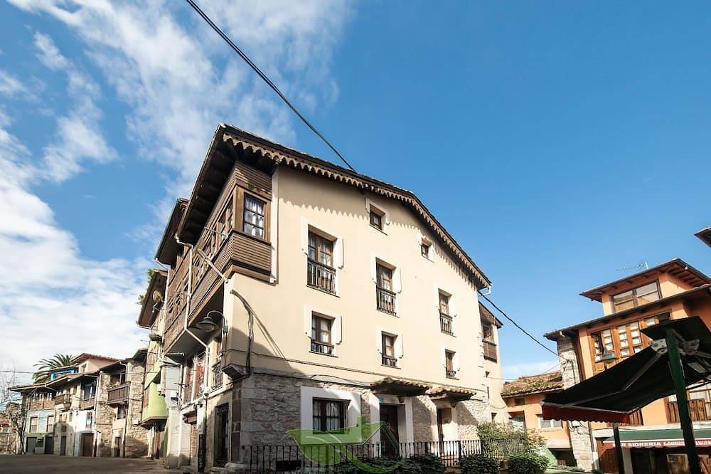 Entire apartment, Apartment La Posada del Cuetu in Llanes, Costa Verde (Spain)