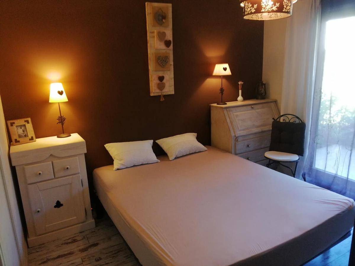 Appartement entier, One-Bedroom Apartment in Doussard, Parc naturel régional du Massif des Bauges