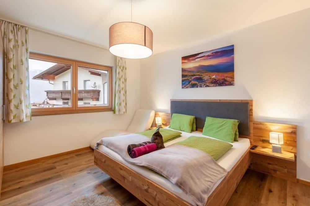 Ganze Wohnung, Ferienwohnung Birgit in Stummerberg, Ski-Optimal Hochzillertal