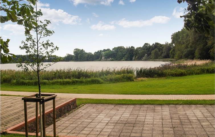 Ferienhaus für 4 Personen, mit Terrasse und Garten sowie Seeblick in Gützkow - 4