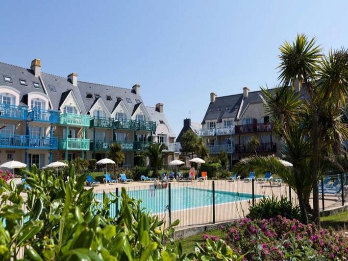 Gîte pour 4 personnes, avec piscine et terrasse, adapté aux familles dans Plage de Grève Blanche (Guilvinec) - 4