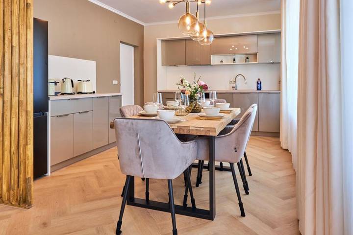 Ferienwohnung für 7 Personen, mit Terrasse und Garten in Babelsberg - 4