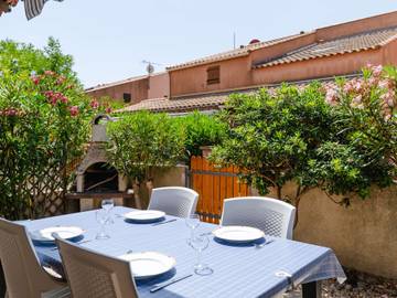 Villa pour 4 Personnes dans Les Ayguades, Gruissan, Photo 1