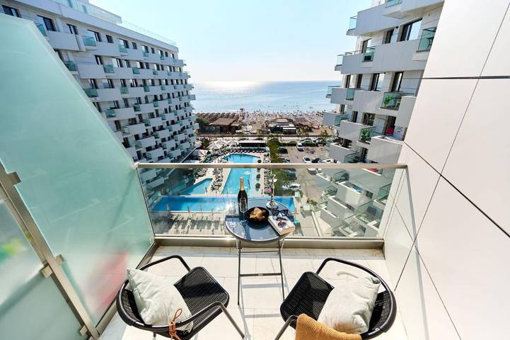 Vakantiewoning voor 4 personen, with sauna and uitzicht as well as zwembad and tuin in Roemenië