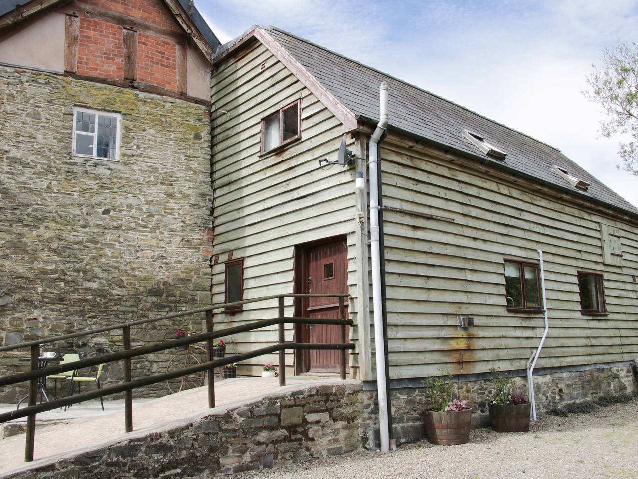 Broughton Stables in Shropshire Hills