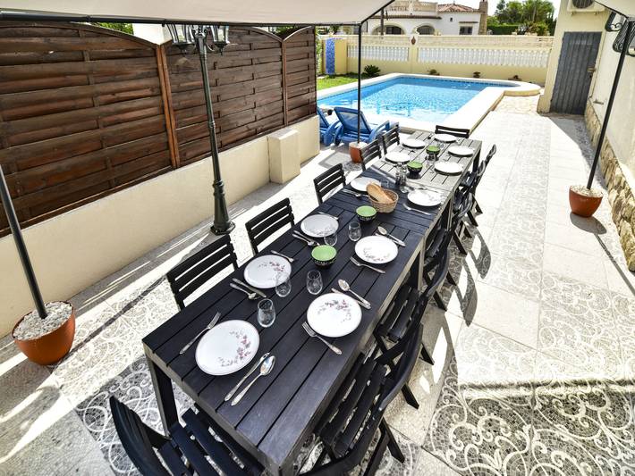 Location de vacances pour 12 personnes, avec jardin et terrasse à Els Poblets - 3