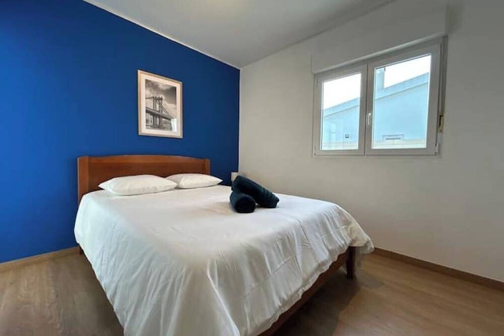 Oeiras Beach House | Lisbon and Cascais in Oeiras, Costa de Lisboa